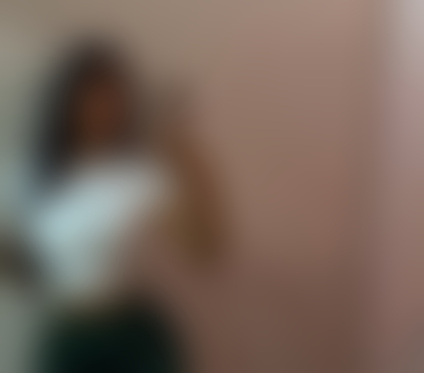 Escorts Slough Slough Town Centre - Slough - Photos for SARA NEW GIRSL IN YOUR CITY INC&OUT